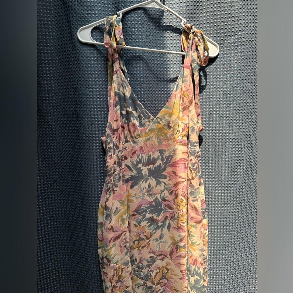 Wedding guest dress